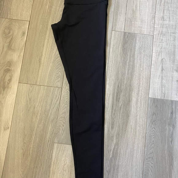 Lululemon leggings - Picture 4 of 4